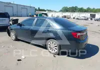 2013 Toyota CAMRY фото