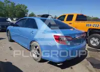 2013 Toyota CAMRY фото