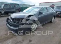 2013 Toyota CAMRY фото