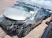2013 Toyota CAMRY фото