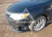 2013 Toyota CAMRY фото