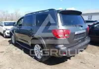 2013 Toyota SEQUOIA фото