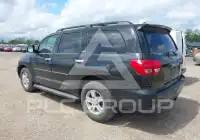 2013 Toyota SEQUOIA фото