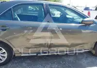 2013 Toyota CAMRY фото