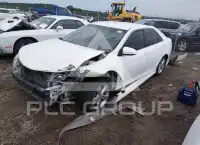 2013 Toyota CAMRY фото