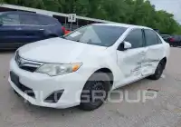 2013 Toyota CAMRY photo