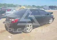 2013 Toyota CAMRY фото