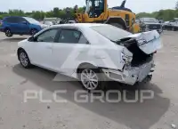 2013 Toyota CAMRY фото