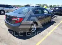 2013 Toyota CAMRY фото