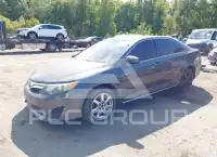 2013 Toyota CAMRY фото