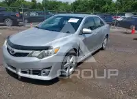 2013 Toyota CAMRY фото
