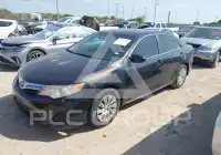 2013 Toyota CAMRY photo