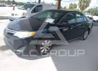 2013 Toyota CAMRY фото