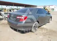 2013 Toyota CAMRY фото