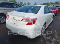 2013 Toyota CAMRY фото