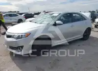 2013 Toyota CAMRY фото