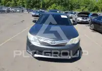 2013 Toyota CAMRY фото