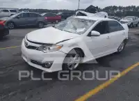 2013 Toyota CAMRY фото