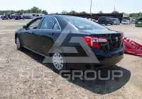 2013 Toyota CAMRY фото