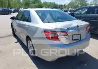 2013 Toyota CAMRY photo