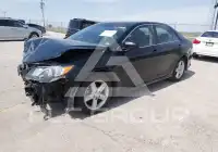 2013 Toyota CAMRY фото