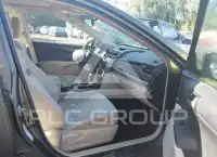 2013 Toyota CAMRY фото