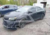 2013 Toyota CAMRY фото