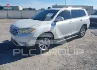 2013 Toyota Highlander photo