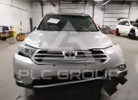 2013 Toyota Highlander фото
