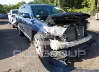 2013 Toyota Highlander фото