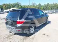 2013 Toyota Highlander фото