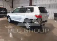 2013 Toyota Highlander фото