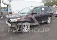 2013 Toyota Highlander photo