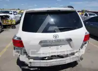 2013 Toyota Highlander фото