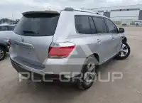 2013 Toyota Highlander photo
