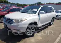 2013 Toyota Highlander фото