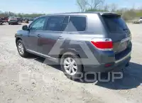 2013 Toyota Highlander фото