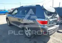 2013 Toyota Highlander photo