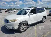 2013 Toyota Highlander photo