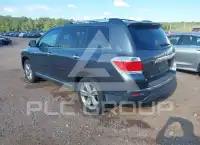 2013 Toyota Highlander photo
