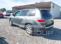 2013 Toyota Highlander фото