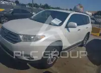 2013 Toyota Highlander photo
