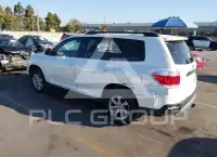 2013 Toyota Highlander фото