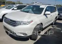 2013 Toyota Highlander фото