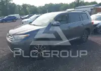 2013 Toyota Highlander фото
