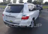 2013 Toyota Highlander фото