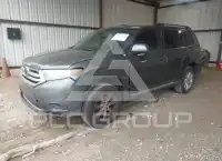 2013 Toyota Highlander photo