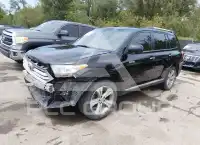 2013 Toyota Highlander фото