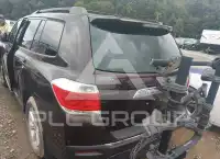 2013 Toyota Highlander фото