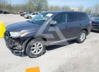 2013 Toyota Highlander фото